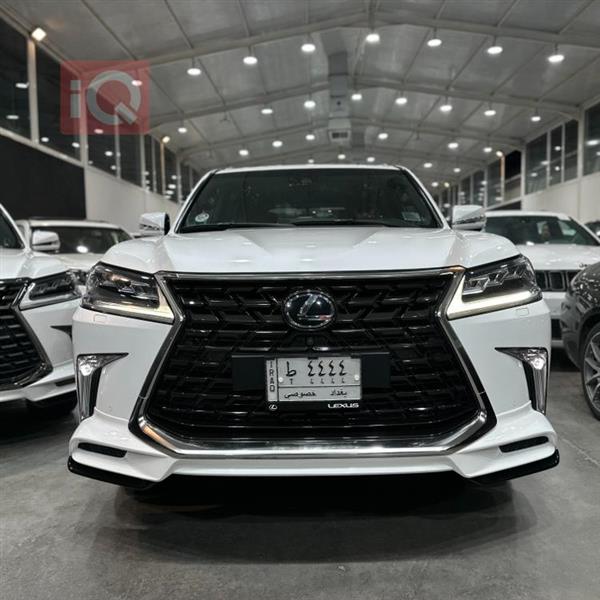 Lexus for sale in Iraq